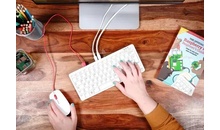 Raspberry Pi 400 Personal Computer Kit UK